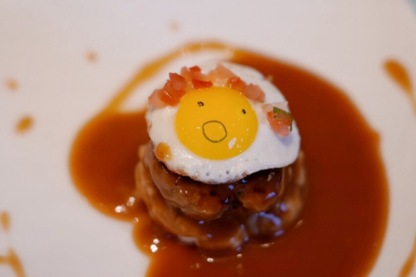 全台唯一夏威夷無菜單鐵板燒!近距離看火焰秀!整尾加拿大龍蝦都是我的~