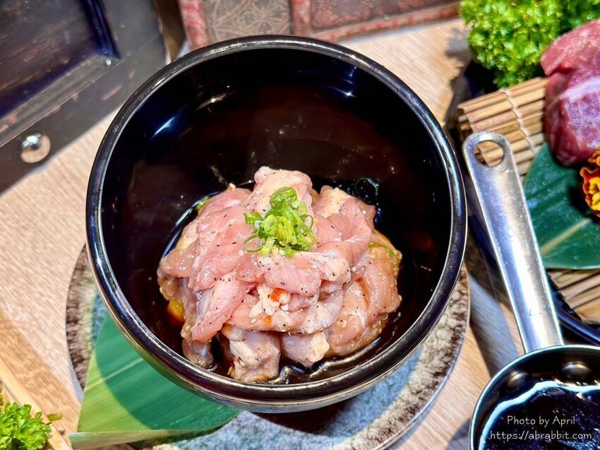 台中市北區山鯨燒肉-吃燒肉還能穿美美的和服