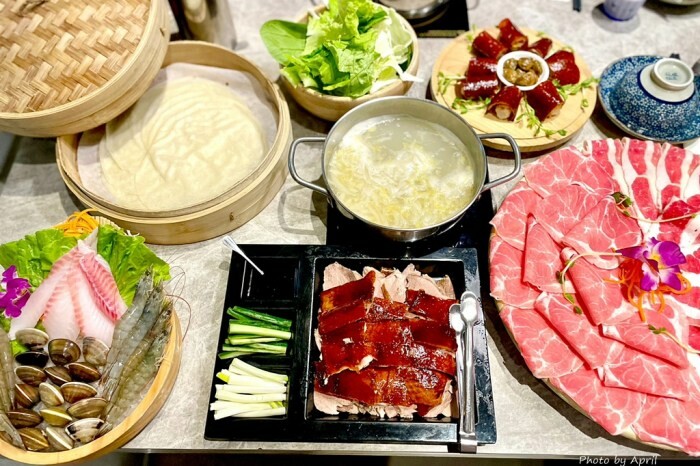 台中市北區山鯨燒肉-吃燒肉還能穿美美的和服