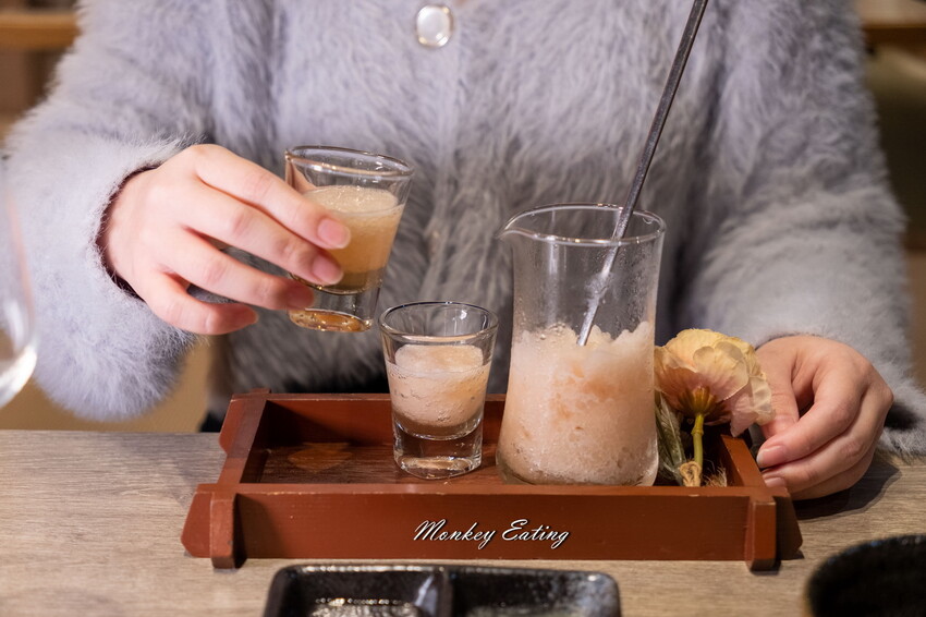 【台中北區】山鯨燒肉│漢口路燒肉推薦,浮誇系A5和牛燒肉、超美裝潢一秒到日本!還有免費和服體驗 - 貪吃猴的幻想