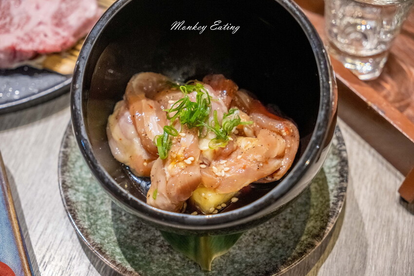 【台中北區】山鯨燒肉│漢口路燒肉推薦,浮誇系A5和牛燒肉、超美裝潢一秒到日本!還有免費和服體驗 - 貪吃猴的幻想