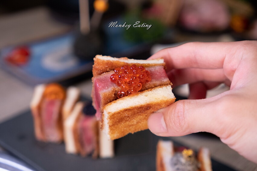 【台中北區】山鯨燒肉│漢口路燒肉推薦,浮誇系A5和牛燒肉、超美裝潢一秒到日本!還有免費和服體驗 - 貪吃猴的幻想