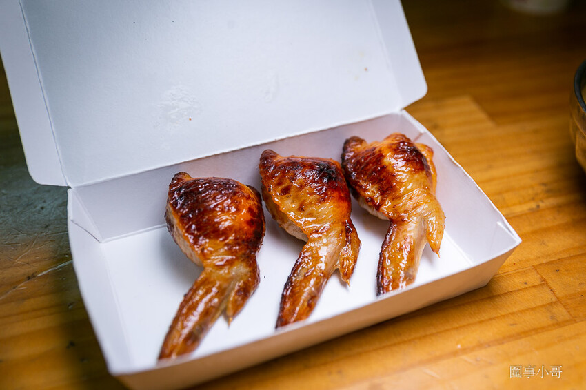 宜蘭羅東美食推薦-胖達夯燒烤!午餐到宵夜都吃得到美味的雞絲涼麵跟燒烤~還有烤飯糰也超級好吃! @圍事小哥的幸福相框