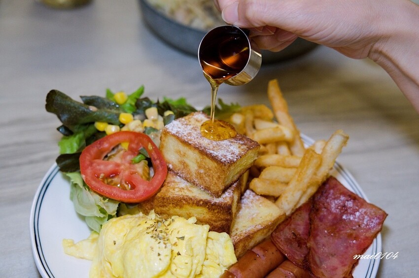 桃園青埔早午餐推薦｜小巷43-Alley Cafe～免服務費