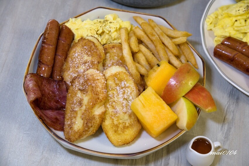 桃園青埔早午餐推薦｜小巷43-Alley Cafe～免服務費