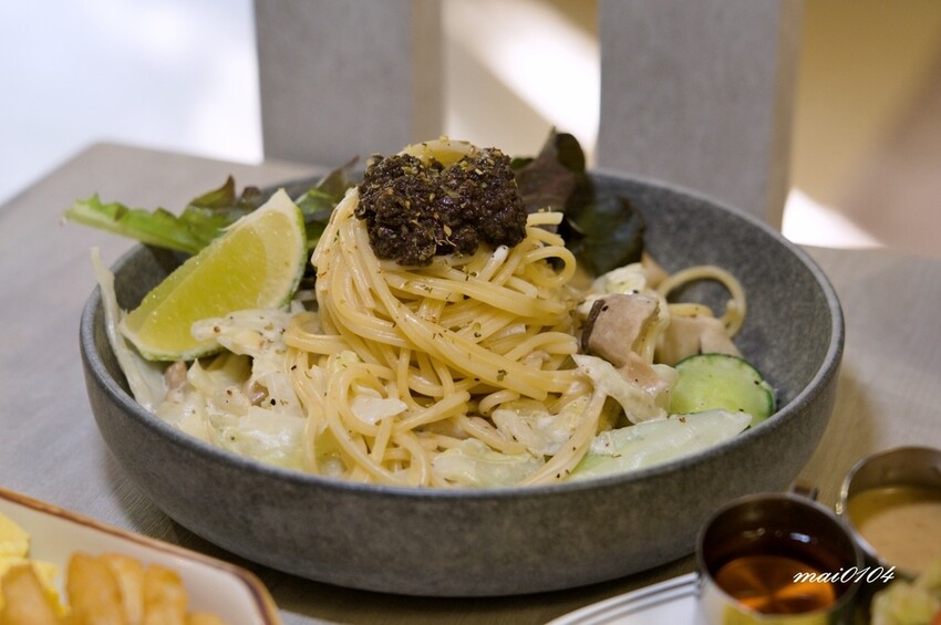 桃園青埔早午餐推薦｜小巷43-Alley Cafe～免服務費