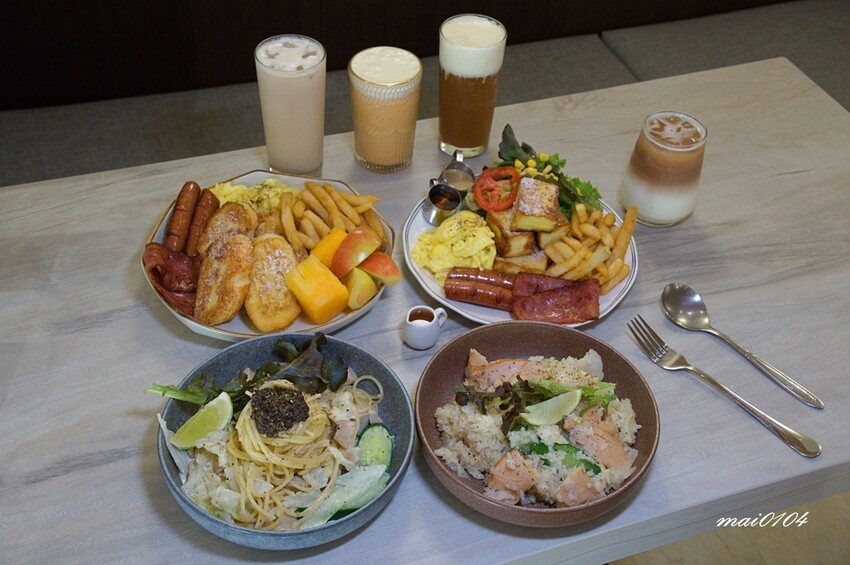 桃園青埔早午餐推薦｜小巷43-Alley Cafe～免服務費