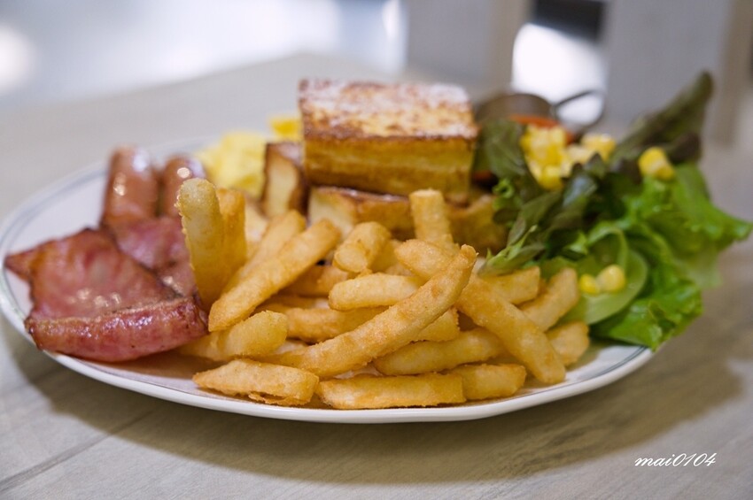 桃園青埔早午餐推薦｜小巷43-Alley Cafe～免服務費