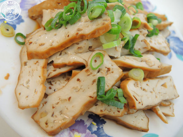 老張牛肉麵：呷飽祙【台北中正･老張牛肉麵】新分店有媽媽的味道