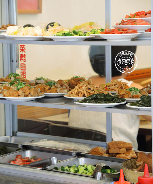 老張牛肉麵：呷飽祙【台北中正･老張牛肉麵】新分店有媽媽的味道