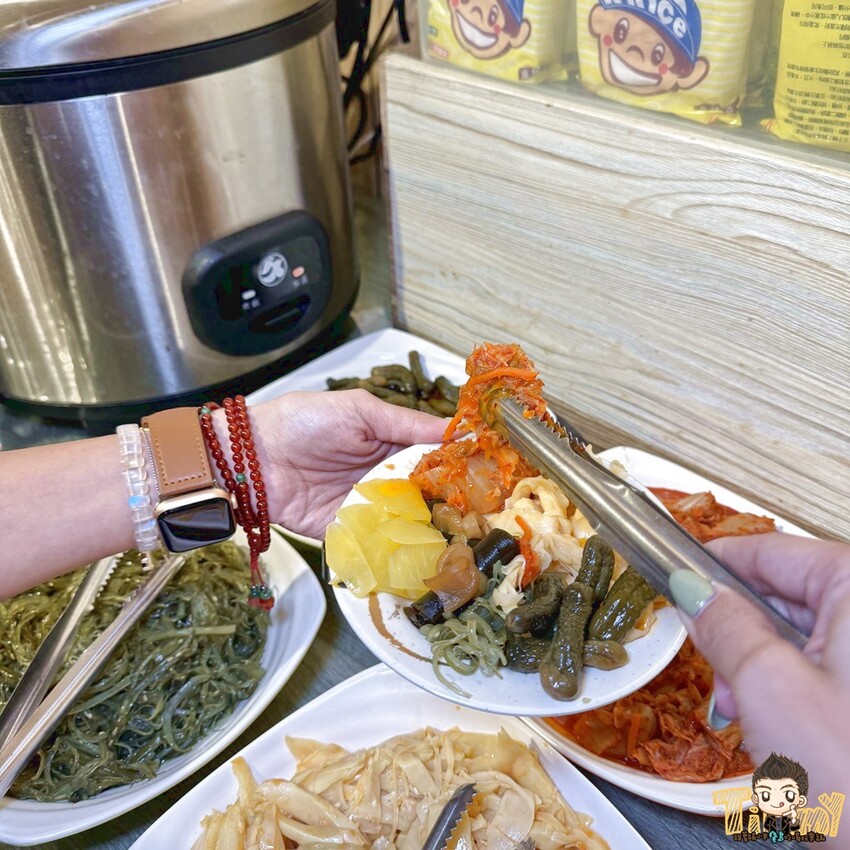 苗栗縣頭份市苗栗頭份不打羊。羊肉爐牛肉爐吃到飽! 全台最多最豐富百種食材吃到飽只要530元起! 當月壽星個人8折優惠! 90歲以上當月壽星個人免費招待! (菜單營業時間地址電話) - 跟著踢小米吃喝玩