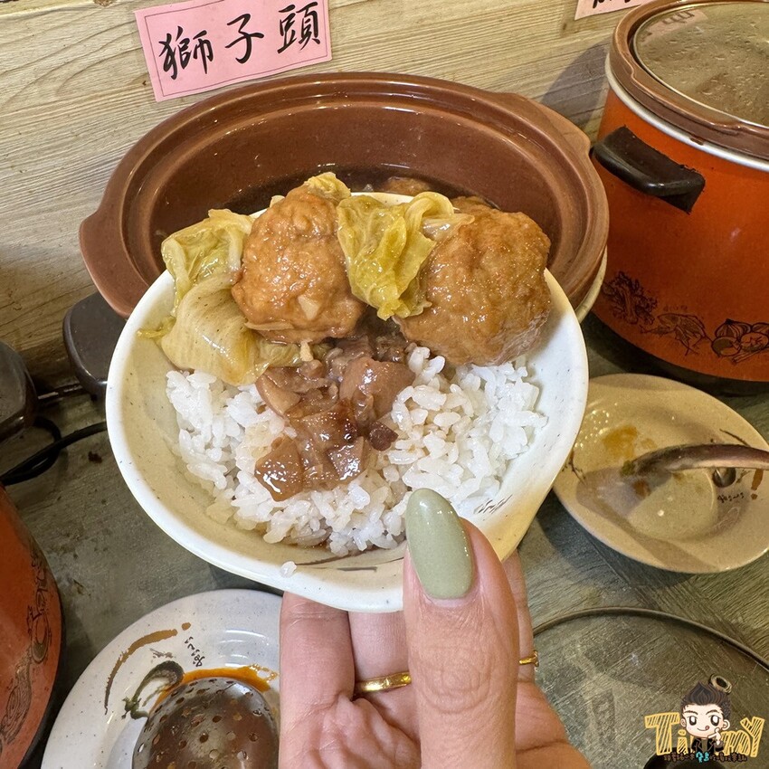 苗栗縣頭份市苗栗頭份不打羊。羊肉爐牛肉爐吃到飽! 全台最多最豐富百種食材吃到飽只要530元起! 當月壽星個人8折優惠! 90歲以上當月壽星個人免費招待! (菜單營業時間地址電話) - 跟著踢小米吃喝玩