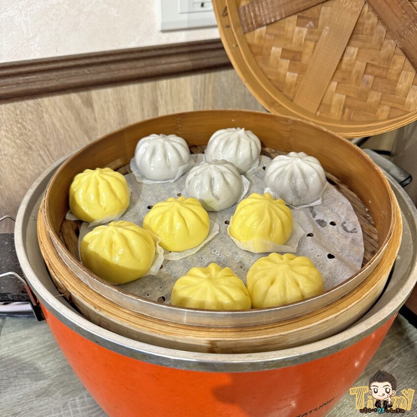 苗栗縣頭份市苗栗頭份不打羊。羊肉爐牛肉爐吃到飽! 全台最多最豐富百種食材吃到飽只要530元起! 當月壽星個人8折優惠! 90歲以上當月壽星個人免費招待! (菜單營業時間地址電話) - 跟著踢小米吃喝玩