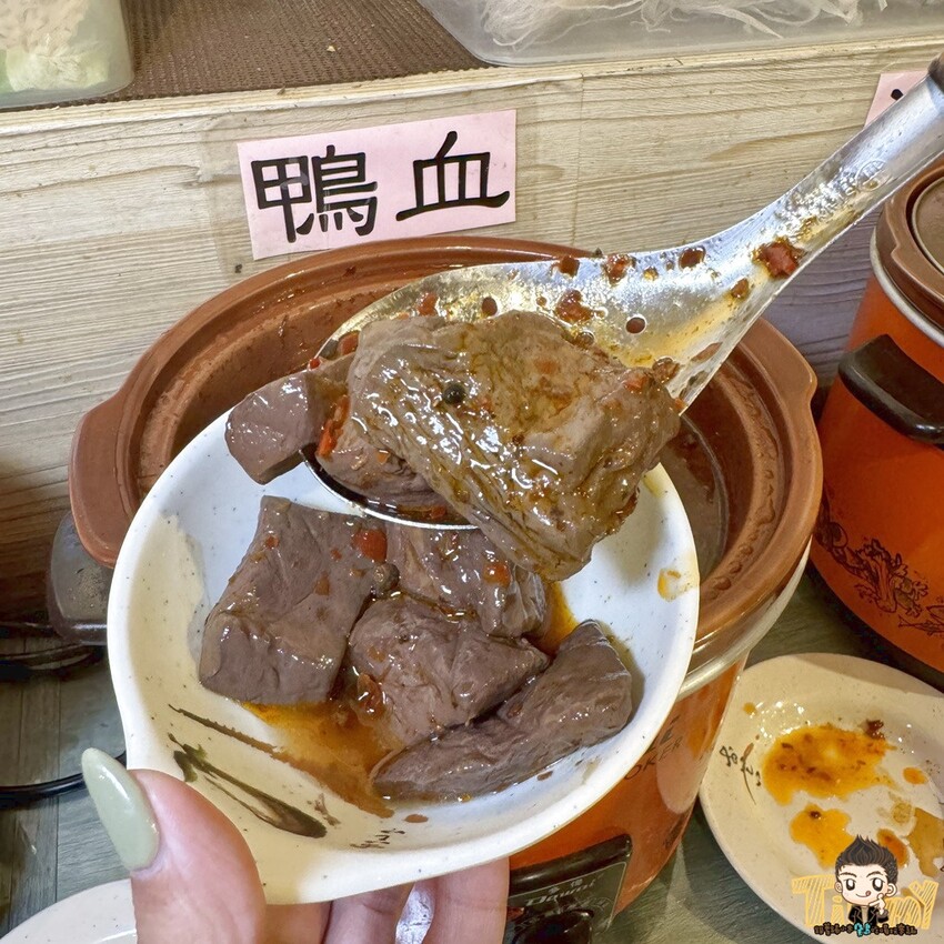 苗栗縣頭份市苗栗頭份不打羊。羊肉爐牛肉爐吃到飽! 全台最多最豐富百種食材吃到飽只要530元起! 當月壽星個人8折優惠! 90歲以上當月壽星個人免費招待! (菜單營業時間地址電話) - 跟著踢小米吃喝玩