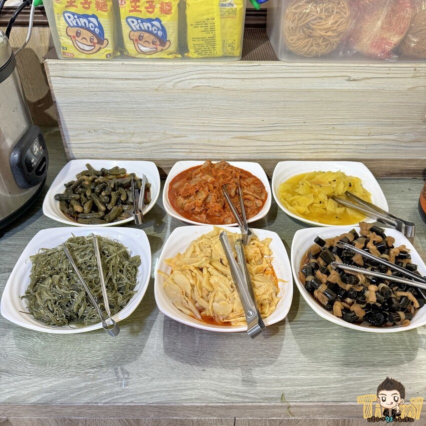 苗栗縣頭份市苗栗頭份不打羊。羊肉爐牛肉爐吃到飽! 全台最多最豐富百種食材吃到飽只要530元起! 當月壽星個人8折優惠! 90歲以上當月壽星個人免費招待! (菜單營業時間地址電話) - 跟著踢小米吃喝玩