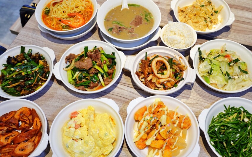 桃園超人氣熱炒店!平價88道菜任選「呷尬八八快炒」內用白飯吃到飽。