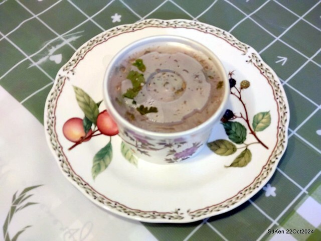 (台北南港美食)「點新春蚵仔麵線」 (Oyster noodles shop), N