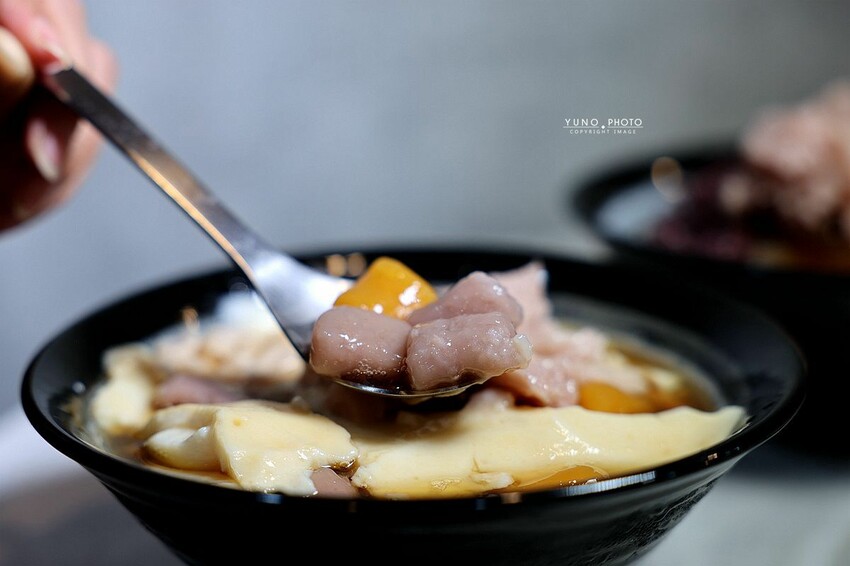 宜蘭縣羅東鎮芋頭控的天堂！香甜綿密 入口即化 一試成主顧 冰品/豆花/燒仙草/紅豆湯｜山越芋頭之家(羅東夜市)