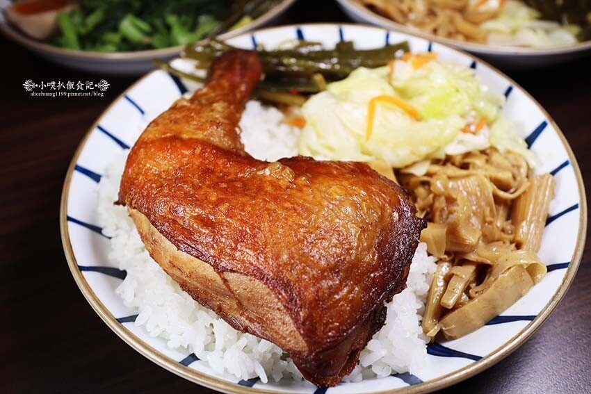 【中和美食】『馥小玉(原飄香經典)』平價便當/大份量、高CP 【中和美食】『馥小玉(原飄香經典)』平價便當/大份量、高CP