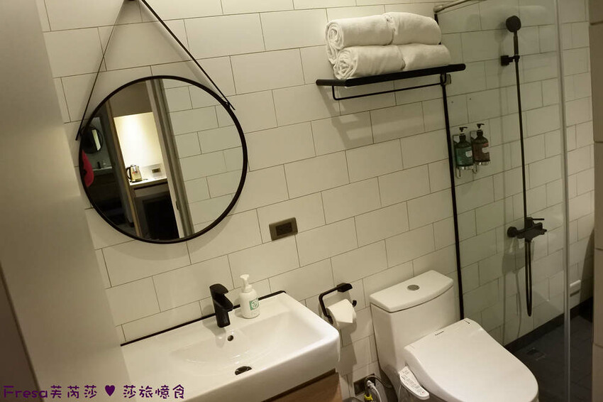 台南質感住宿推薦,漫旅今回英倫風超好拍,網美打卡必住。