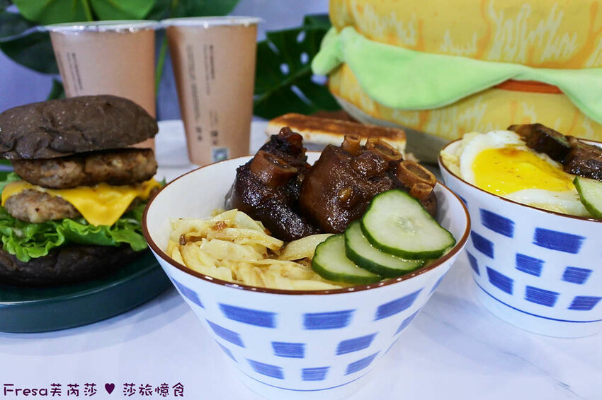 台南市善化區台南早午餐【玏食早午餐】九點開賣！爌肉飯＋豬腳飯一早吃飽飽.推薦８盎司漢堡排堡、芋泥肉鬆焦糖吐司│善化
