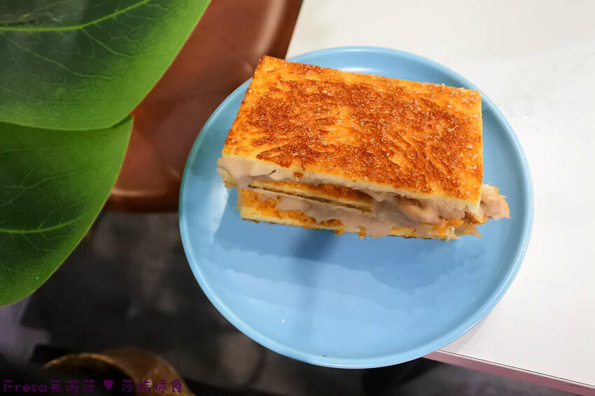 台南市善化區台南早午餐【玏食早午餐】九點開賣！爌肉飯＋豬腳飯一早吃飽飽.推薦８盎司漢堡排堡、芋泥肉鬆焦糖吐司│善化