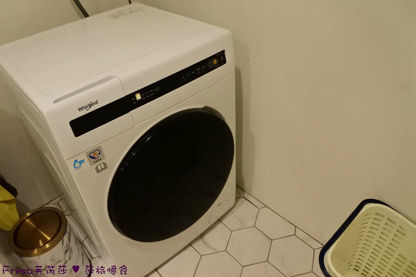 台中市西區台中美容【婧Spa仕女微旅】獨寵女生放鬆時光.微旅住宿＋水療ＳＰＡ＋岩盤浴│美人溫泉│養生燉品│勤美草悟道