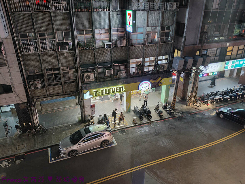 台北西門女生專屬青旅推薦，近捷運生活便利。