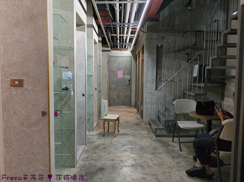 台北西門女生專屬青旅推薦，近捷運生活便利。