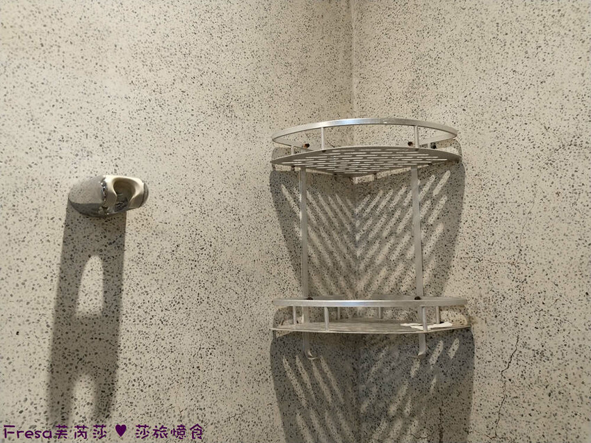 台北西門女生專屬青旅推薦，近捷運生活便利。