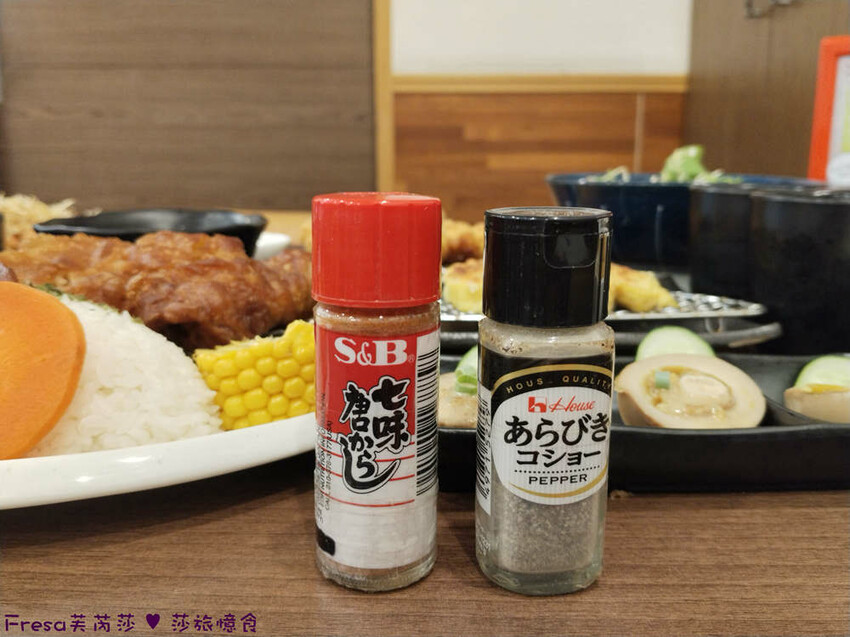 嘉義市東區嘉義拉麵【熊富手打烏龍麵館】檜意森活村附近餐廳.厚韻咖哩香!Q勁烏龍麵醇濃湯頭.還有素食烏龍麵│阿里山