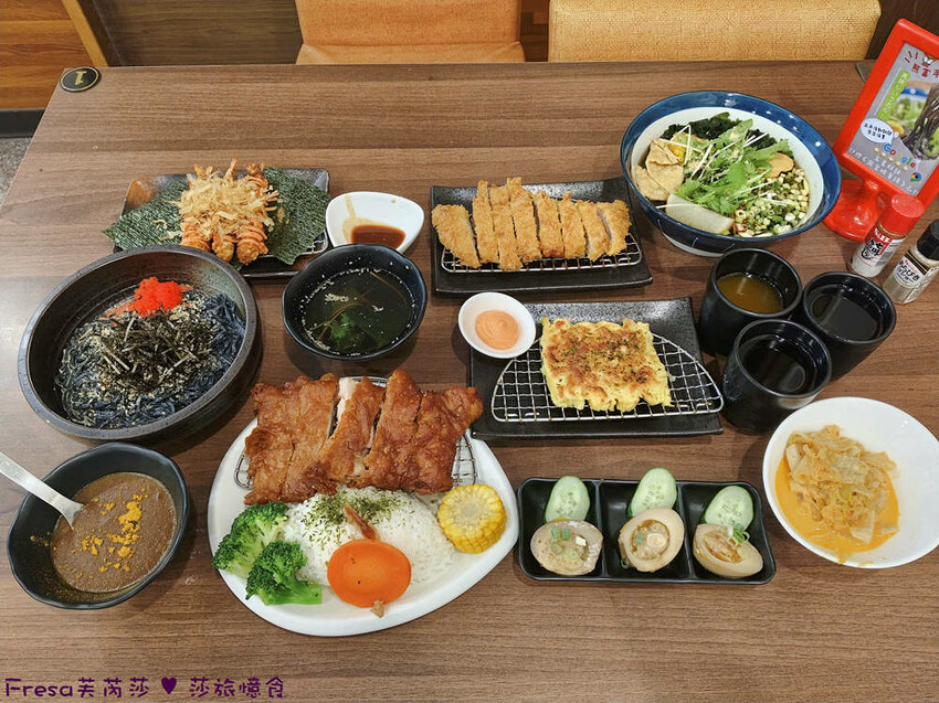 嘉義市東區嘉義拉麵【熊富手打烏龍麵館】檜意森活村附近餐廳.厚韻咖哩香!Q勁烏龍麵醇濃湯頭.還有素食烏龍麵│阿里山