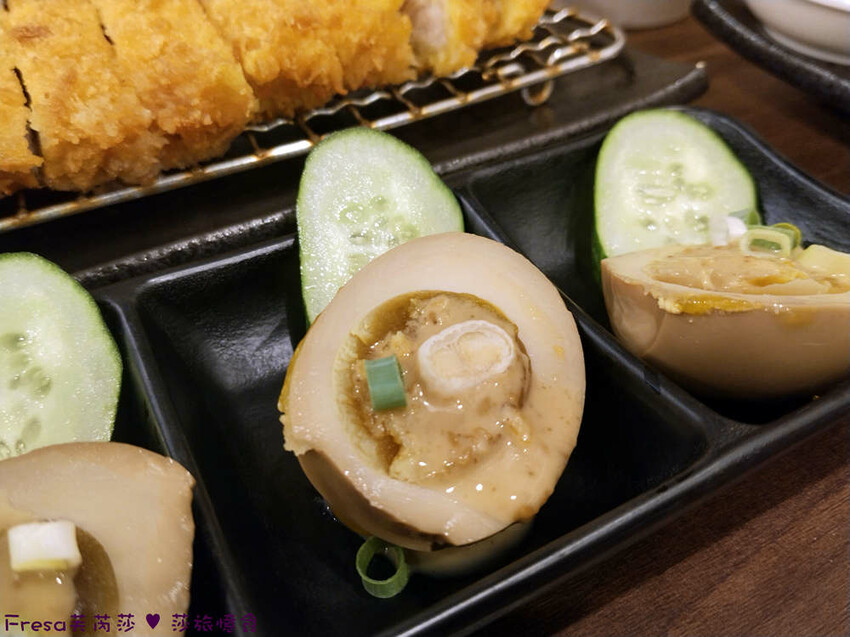 嘉義市東區嘉義拉麵【熊富手打烏龍麵館】檜意森活村附近餐廳.厚韻咖哩香!Q勁烏龍麵醇濃湯頭.還有素食烏龍麵│阿里山