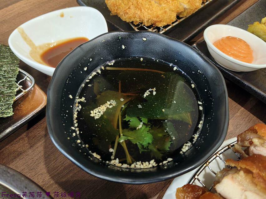 嘉義市東區嘉義拉麵【熊富手打烏龍麵館】檜意森活村附近餐廳.厚韻咖哩香!Q勁烏龍麵醇濃湯頭.還有素食烏龍麵│阿里山