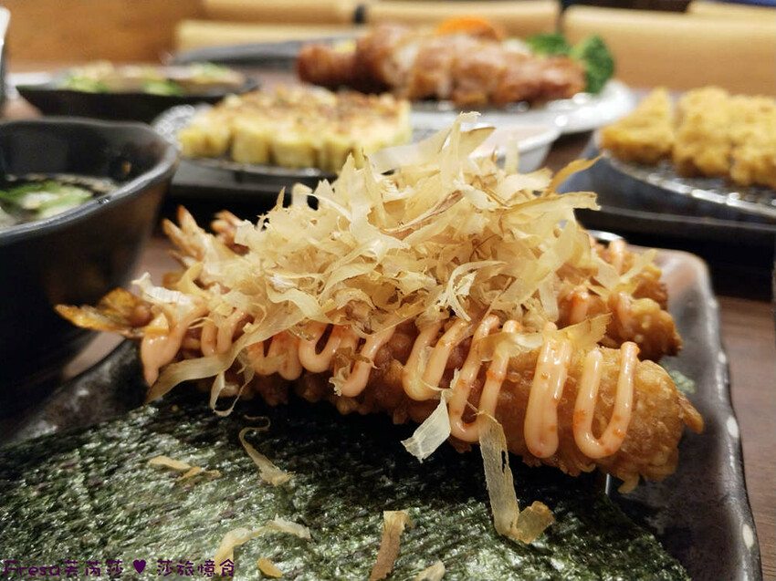 嘉義市東區嘉義拉麵【熊富手打烏龍麵館】檜意森活村附近餐廳.厚韻咖哩香!Q勁烏龍麵醇濃湯頭.還有素食烏龍麵│阿里山