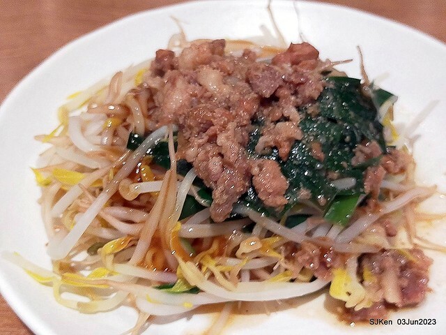(新竹東區美食)「竹東邱記排骨酥麵-新竹店」(Crispy spareribs noodle store)Hsinchu city, Taiwan, Jun 3, 2023, SJKen