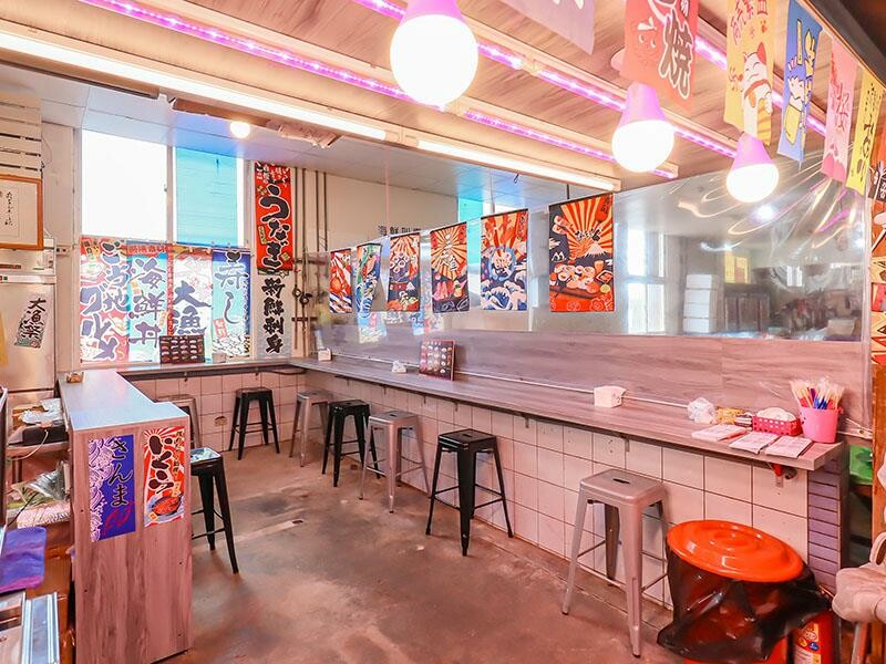 桃園新屋美食，永安漁港美食推薦，江戶壽司大生蠔超吸睛。