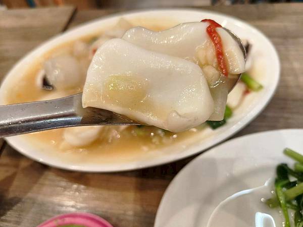 台北延三夜市正宗台式經典美食小吃推薦-東時鮮蚵-香氣爆棚用料