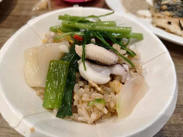 台北延三夜市正宗台式經典美食小吃推薦-東時鮮蚵-香氣爆棚用料