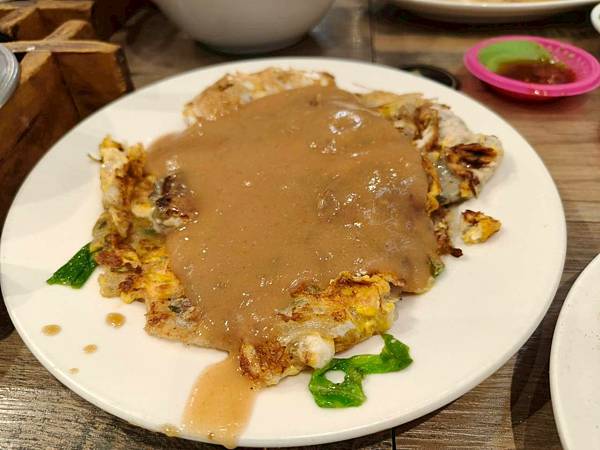 台北延三夜市正宗台式經典美食小吃推薦-東時鮮蚵-香氣爆棚用料