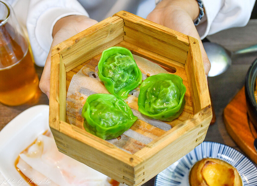 草山小鎮好吃港點,保留美軍宿舍的基地格局, 打造出美式鄉村屋+韓系文青風的氛圍