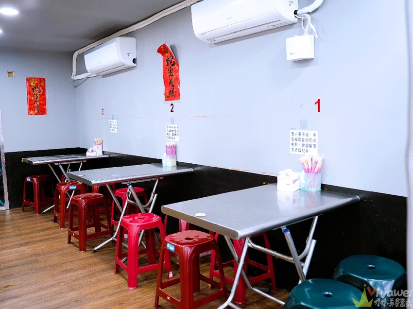 【南崁生炒羊肉】營業到凌晨三點的深夜美食！現炒的高CP值羊肉熱炒小吃～點炒麵＋燴飯共兩份可加購10元羊肉湯！