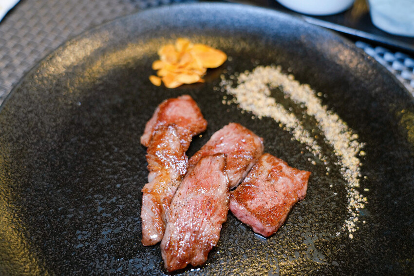 士林鐵板燒「潼鐵板燒至善店」，台北森林系鐵板燒，A5和牛搭配