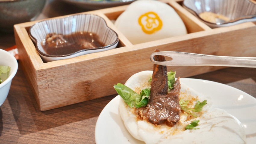 台北市大安區[台北美食] 牛本色溫體牛火鍋｜名字有「牛」免費吃肉！市民大道必吃火鍋推薦