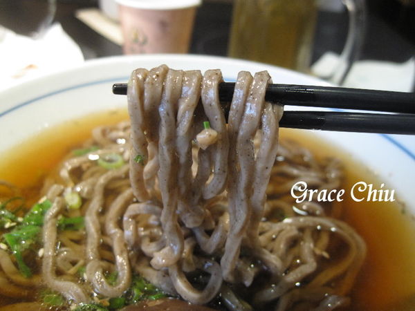 炭燒鐵觀音麵條 翰林茶館(台北微風車站店) 珍珠奶茶 泡沫紅茶 簡餐 火鍋