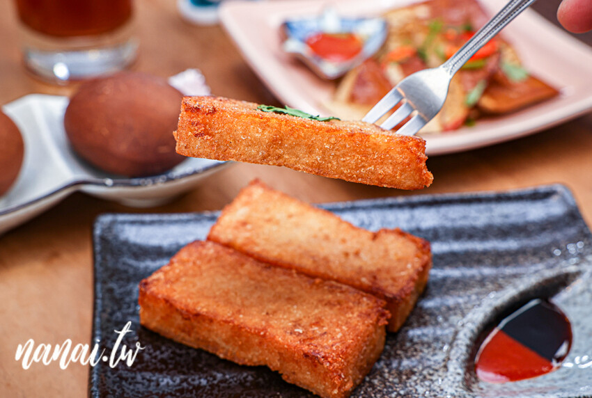 隱身三民路的泡沫紅茶店！重溫五六零年代茶店，必點正點吐司，茶葉蛋，還有很涮嘴檸檬春烏龍＋更換手壓檸檬，老紀茶行