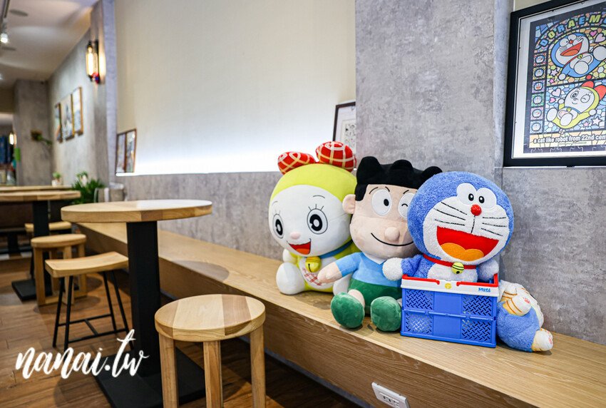 隱身三民路的泡沫紅茶店！重溫五六零年代茶店，必點正點吐司，茶葉蛋，還有很涮嘴檸檬春烏龍＋更換手壓檸檬，老紀茶行