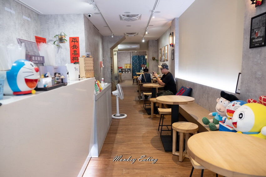 【彰化美食】老紀茶行│彰化復古風茶館，簡餐定食茶飲點心。彰化阿三肉圓對面 - 貪吃猴的幻想