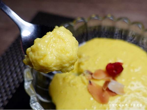 牛奶燉布丁-納達吉印度料理 (1).jpg