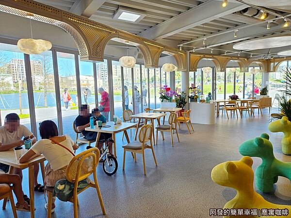 喬寓咖啡14-B館環境.jpg 喬寓咖啡14-B館環境.jpg